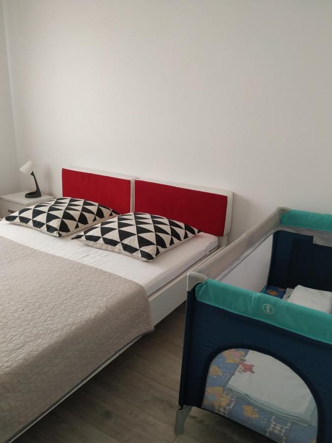 Exquisite Apartament Брашов Екстериор снимка